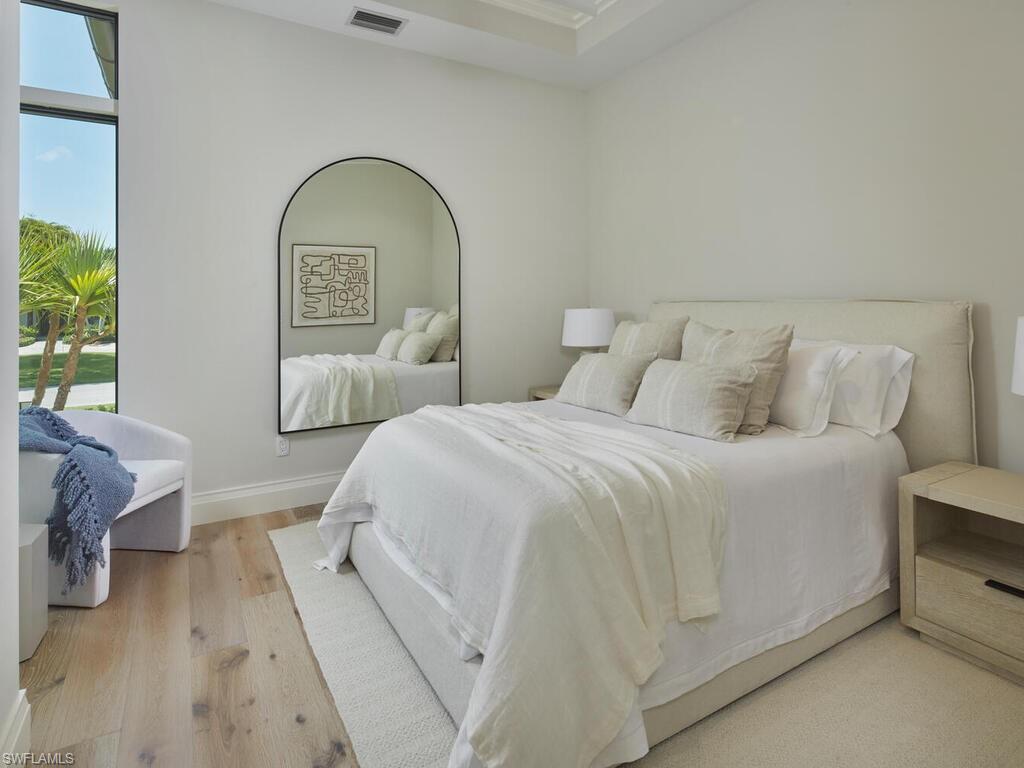 595 16th Avenue South Naples, FL 34102 - Photo 35 of 48