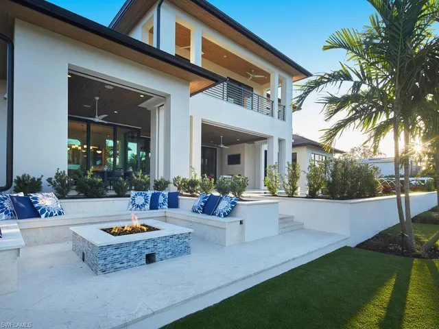 $12,499,000 | 595 16th Avenue South, Naples, FL 34102