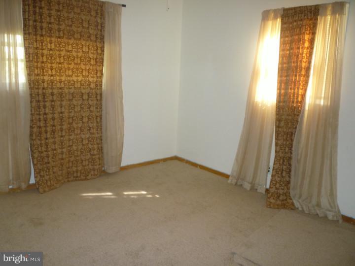 2509 Secane Road Secane, PA 19018 - Photo 14 of 25 Gallery Image 14