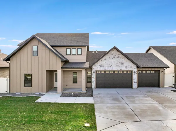 $719,000 | 635 Canyon Crest Drive West, Twin Falls, ID 83301