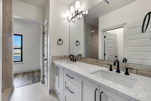 $719,000 | 635 Canyon Crest Drive West, Twin Falls, ID 83301