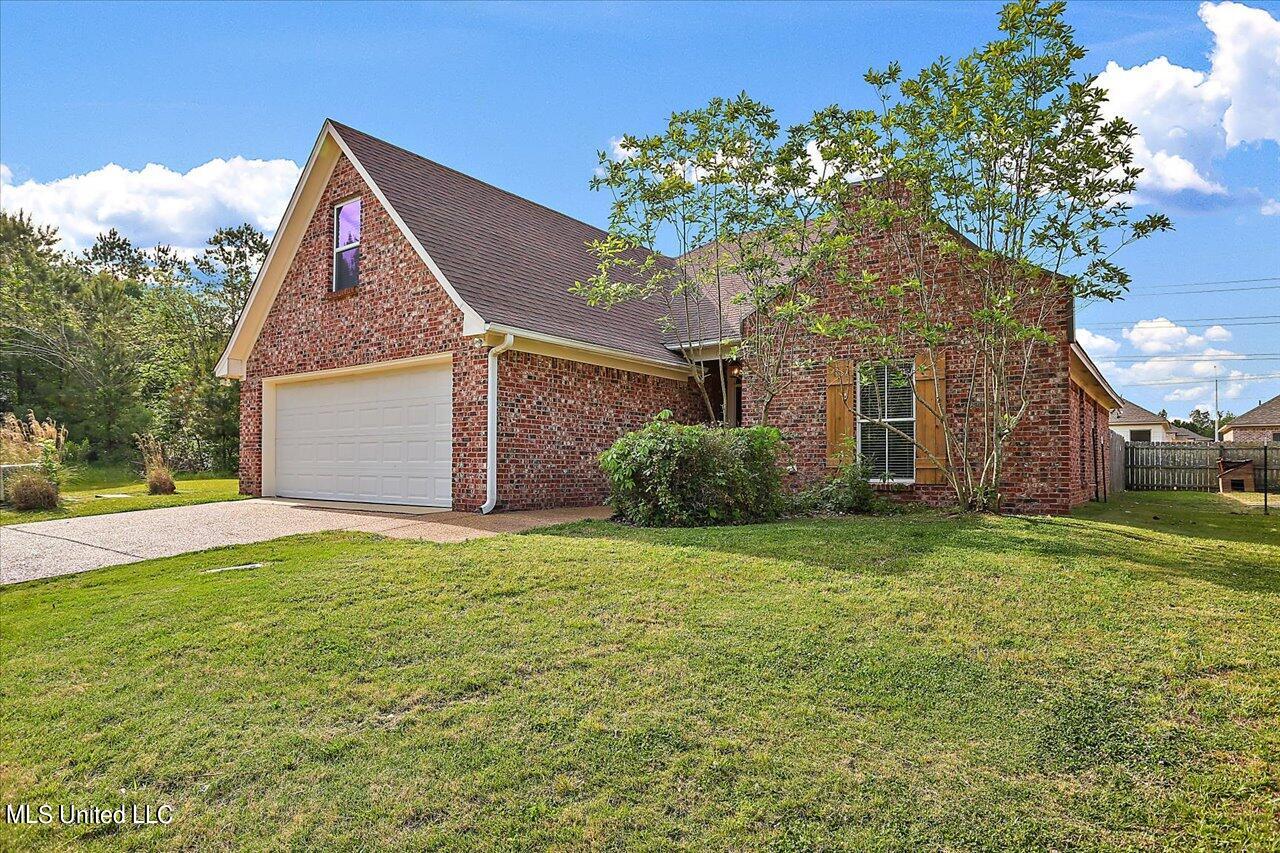 121 River Ridge Court Pearl, MS 39208 - Photo 2 of 26 02-121 River Ridge Ct