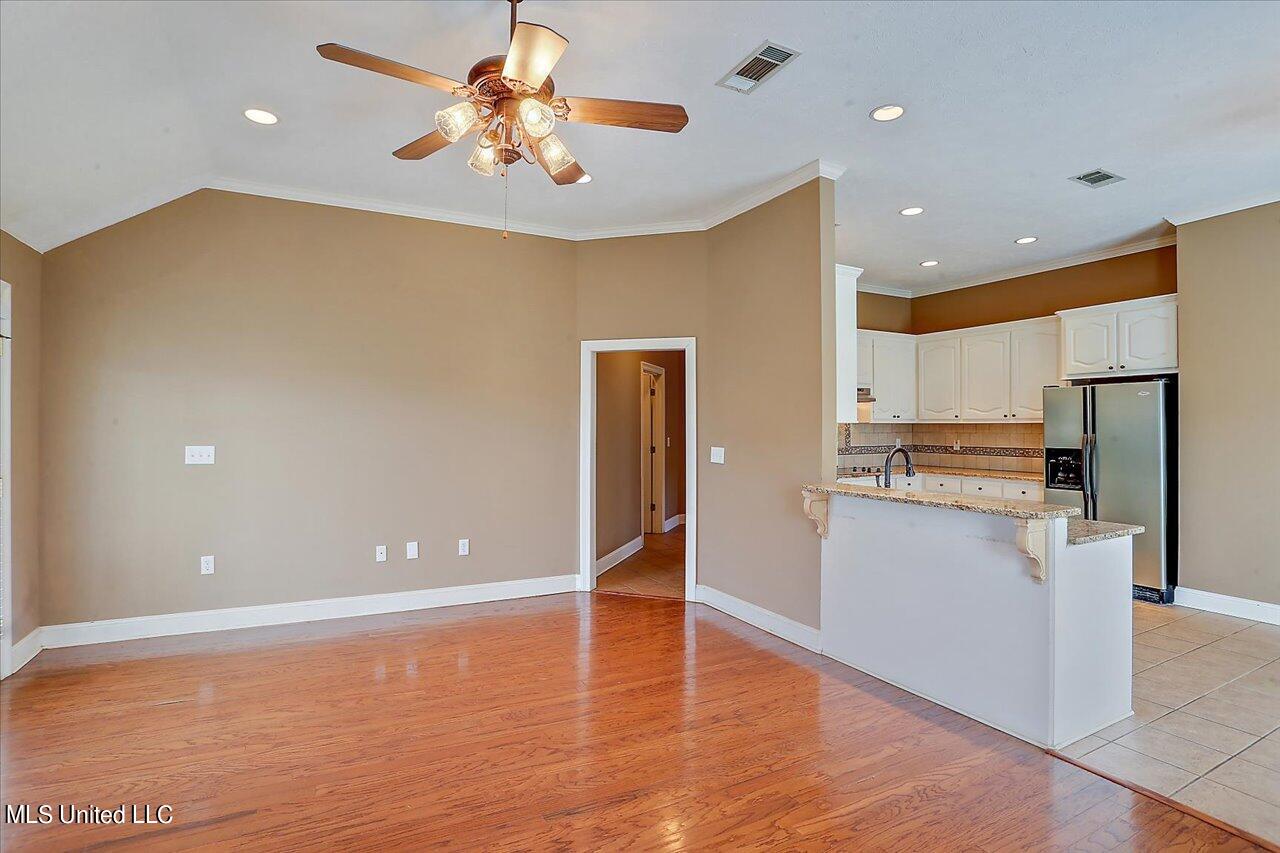 121 River Ridge Court Pearl, MS 39208 - Photo 5 of 26 05-121 River Ridge Ct
