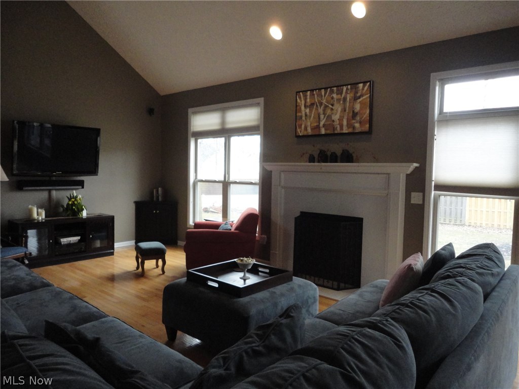 694 Winesap Road Amherst, OH 44001 - Photo 2 of 32 Gallery Image 2