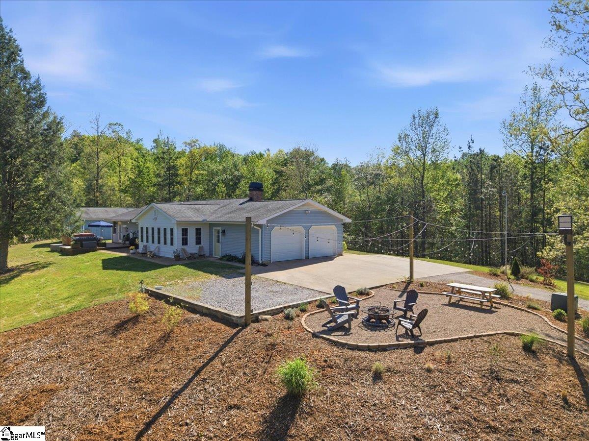1318 Earls Bridge Road Easley, SC 29640 - Photo 37 of 48