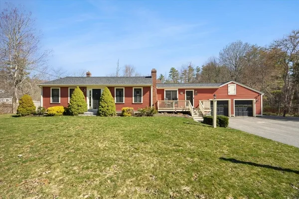 $545,000 | 141 County Road, Plympton, MA 02367