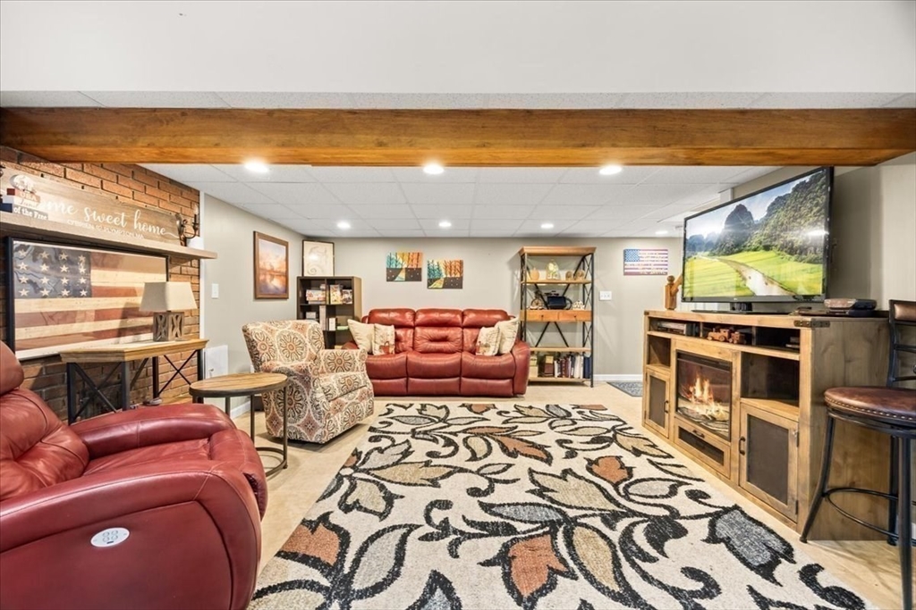 141 County Road Plympton, MA 02367 - Photo 23 of 42