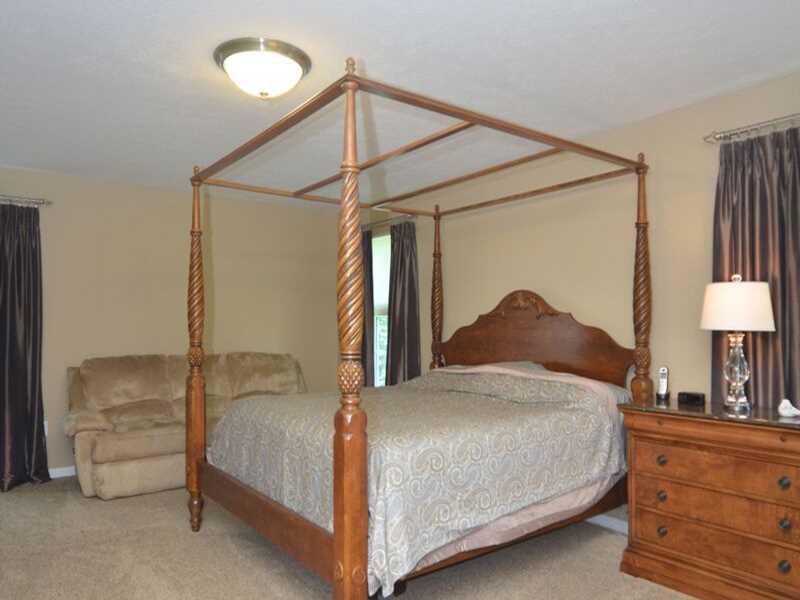 206 Long Ridge Drive Coraopolis, PA 15108 - Photo 11 of 21 Gallery Image 11