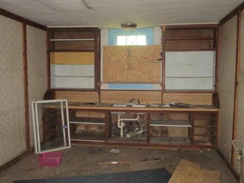 2130 Main Street Anderson, IN 46016 - Photo 4 of 24 Gallery Image 4