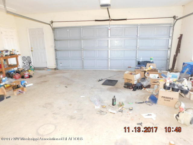 544 Yellow Dog Road Senatobia, MS 38668 - Photo 8 of 20 DSCN0868