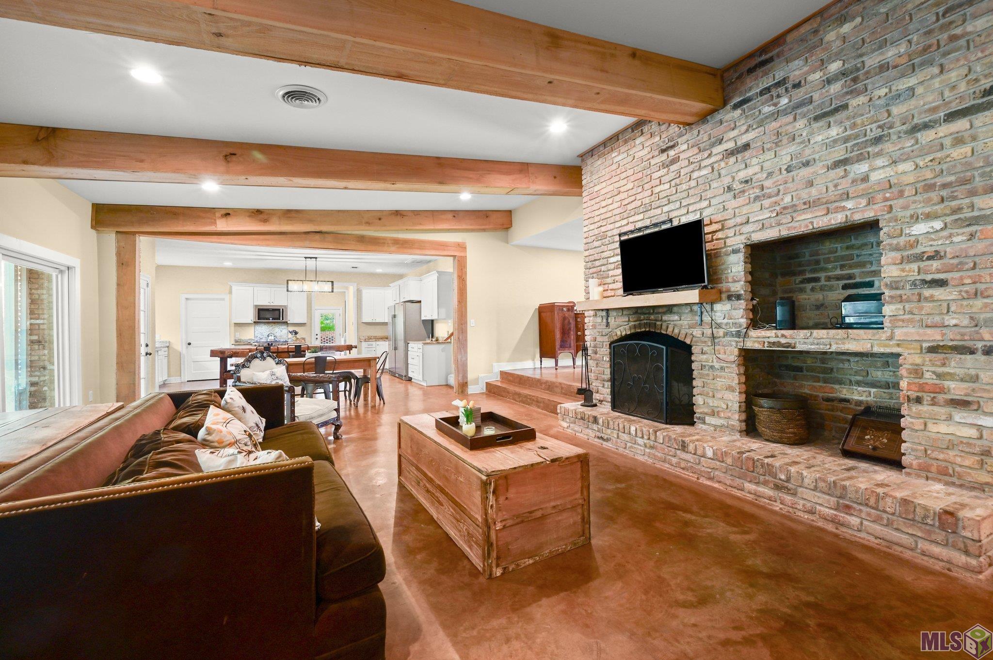 12024 Lovett Road Central, LA 70818 - Photo 12 of 38