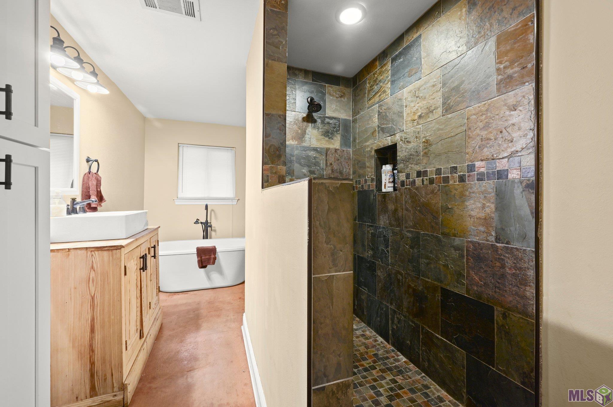 12024 Lovett Road Central, LA 70818 - Photo 24 of 38