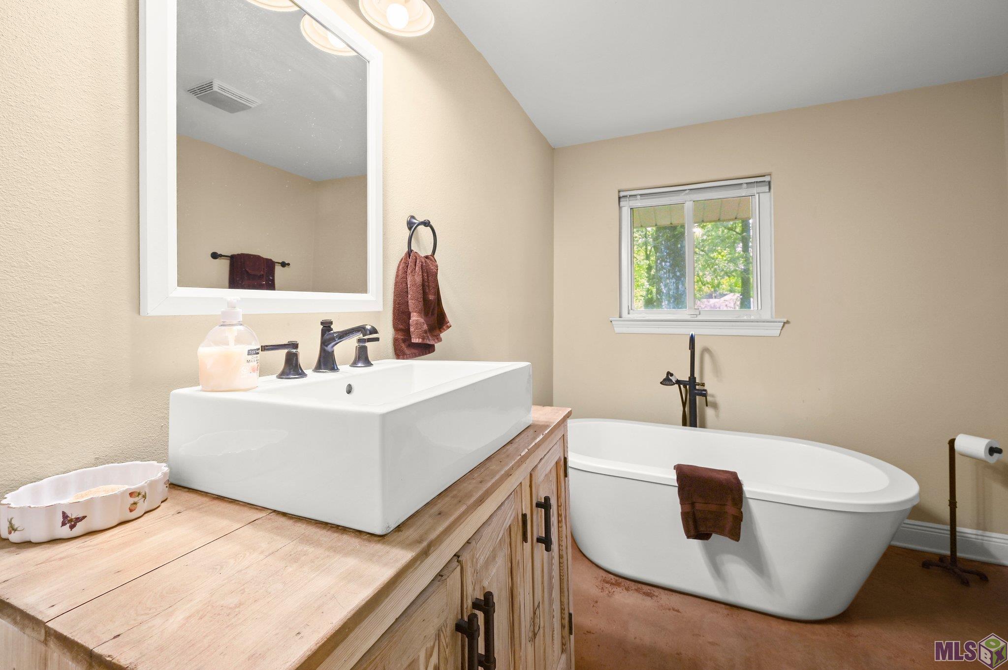 12024 Lovett Road Central, LA 70818 - Photo 25 of 38