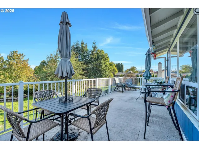 $629,999 | 128 North 31st Avenue, Cornelius, OR 97113