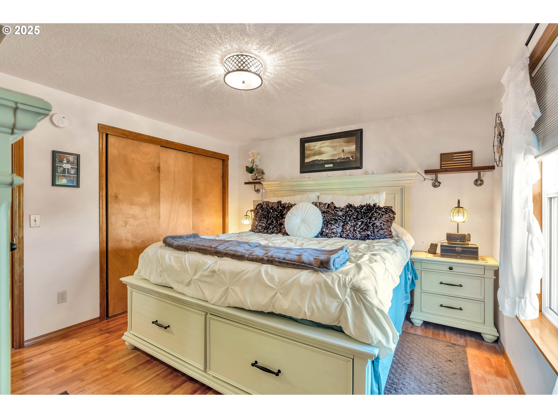 128 North 31st Avenue Cornelius, OR 97113 - Photo 19 of 38