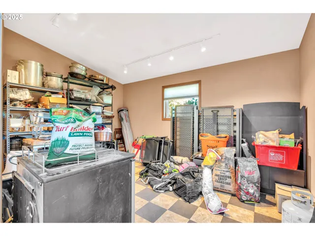 $629,999 | 128 North 31st Avenue, Cornelius, OR 97113