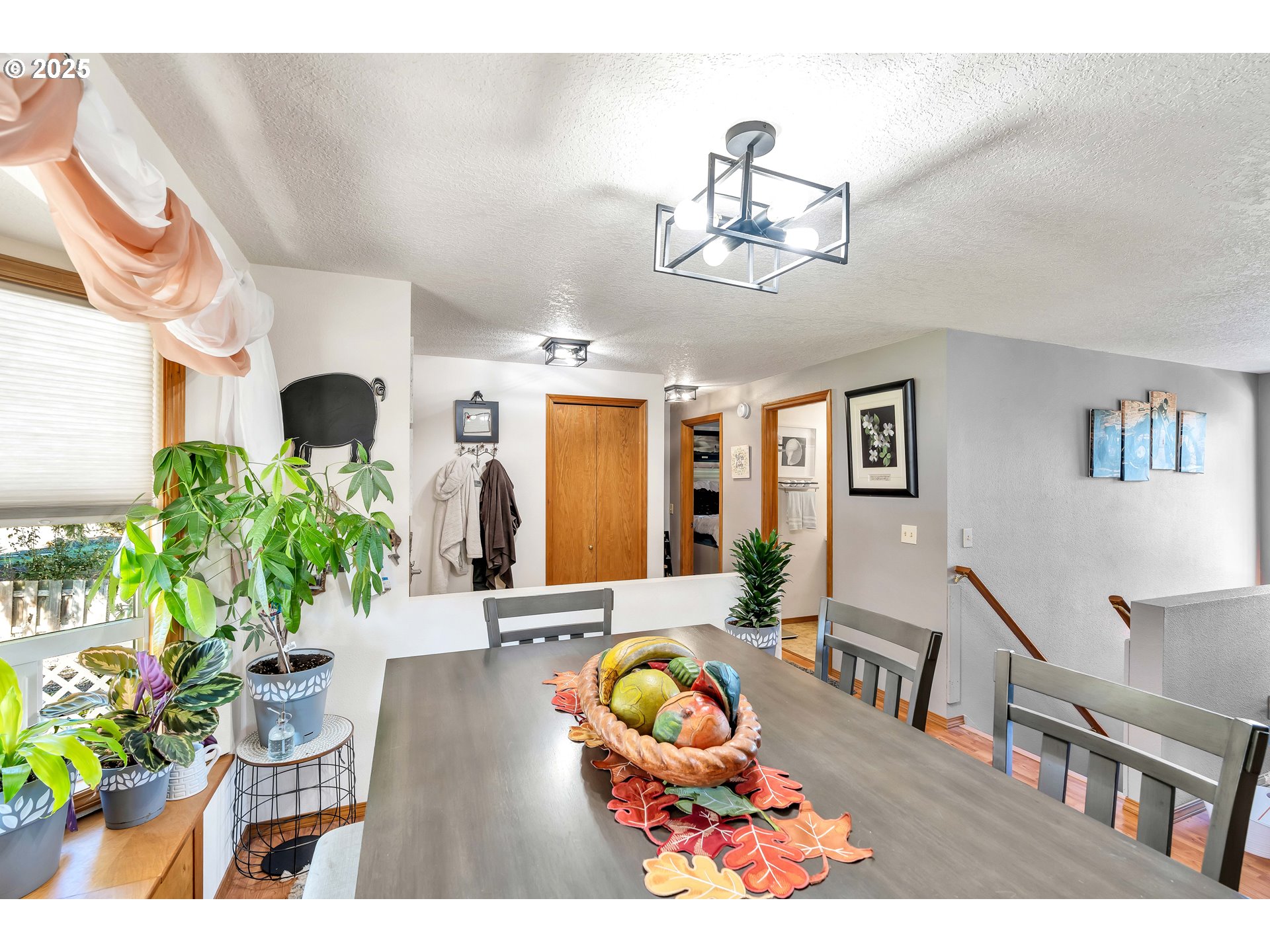 128 North 31st Avenue Cornelius, OR 97113 - Photo 7 of 38