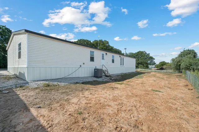 $275,000 | 2005 Atticus Court, Springtown, TX 76082