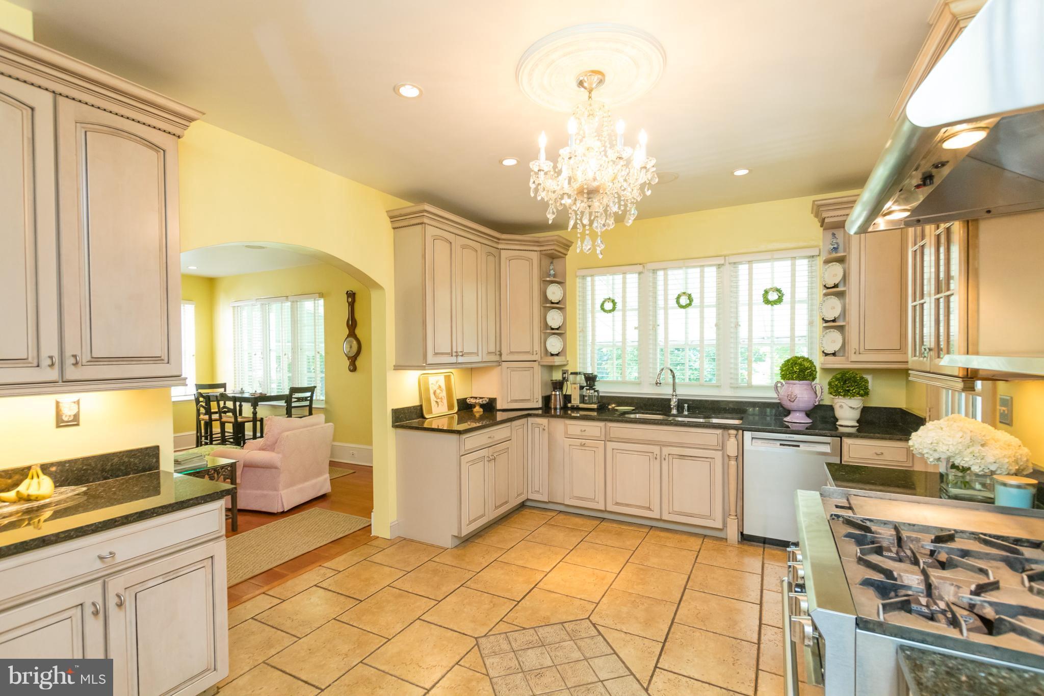 17 Blythewood Road Baltimore, MD 21210 - Photo 16 of 71 Kitchen