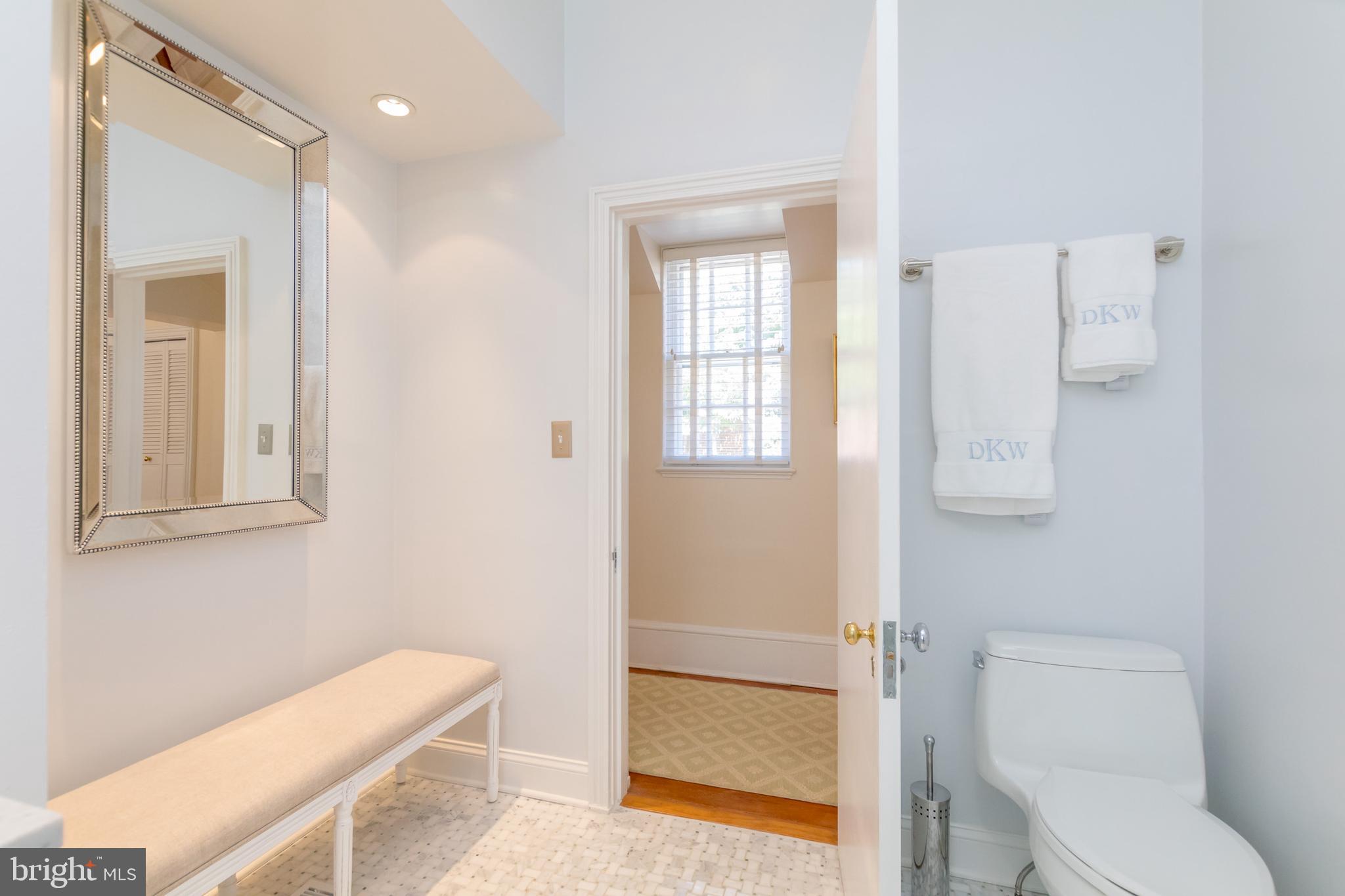 17 Blythewood Road Baltimore, MD 21210 - Photo 34 of 71 Bath (Master) - recently renovated
