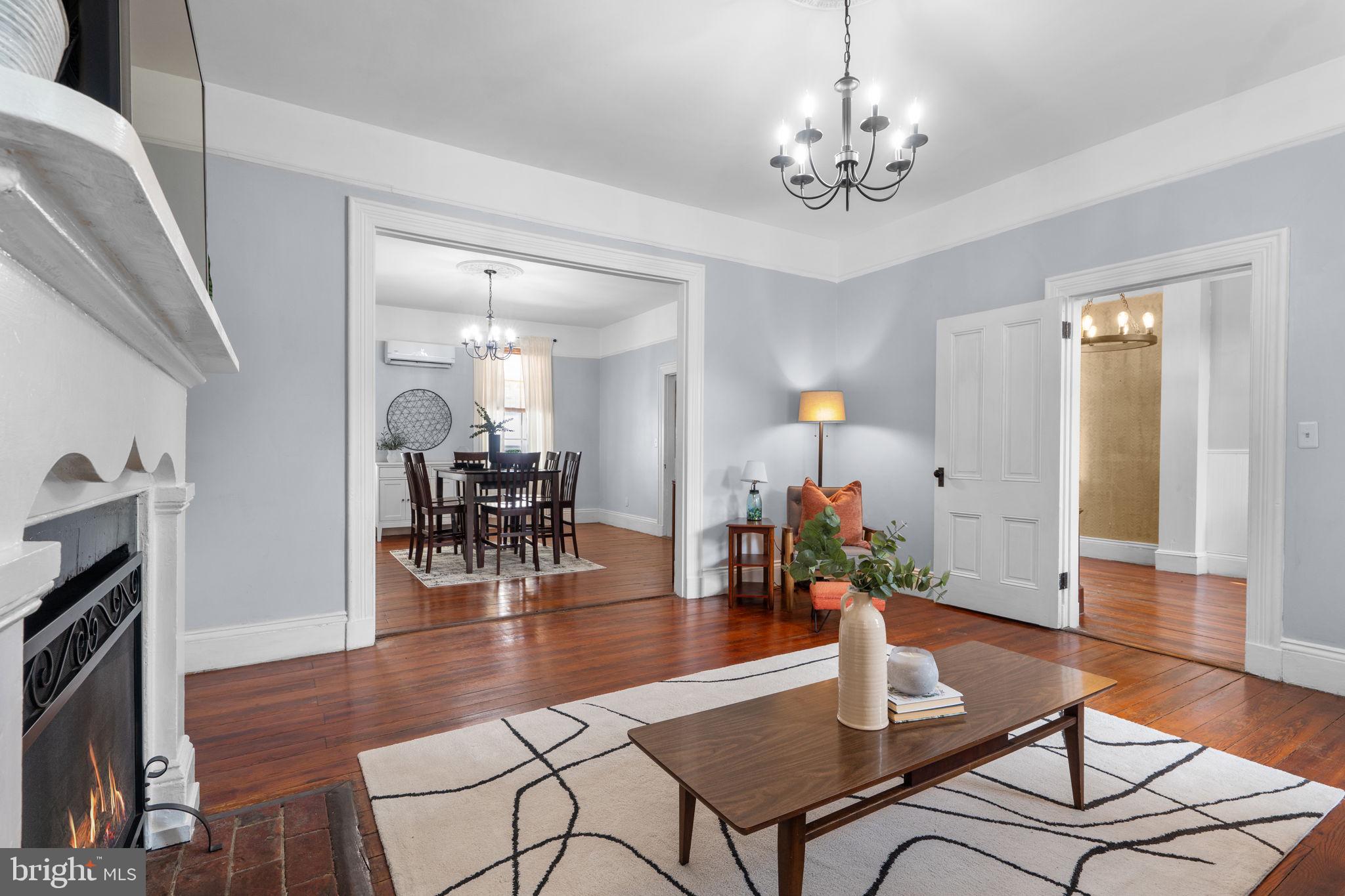 10007 Croom Road Upper Marlboro, MD 20772 - Photo 13 of 134 Open dining and living rooms