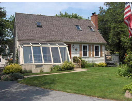 14 Honeysuckle Road Gloucester, MA 01930 - Photo 1 of 8 Gallery Image 1
