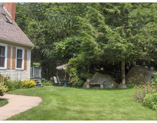 14 Honeysuckle Road Gloucester, MA 01930 - Photo 3 of 8 Gallery Image 3