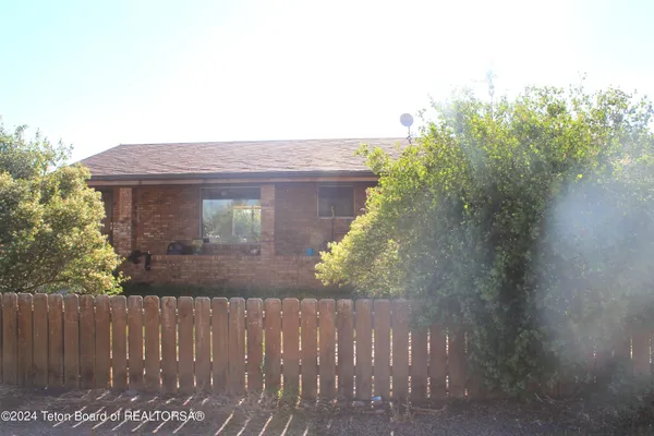 $339,000 | 203 Winkelman Avenue, Marbleton, WY 83113