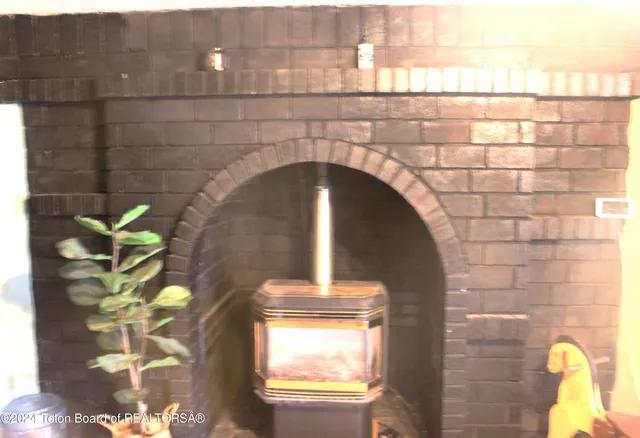 $339,000 | 203 Winkelman Avenue, Marbleton, WY 83113