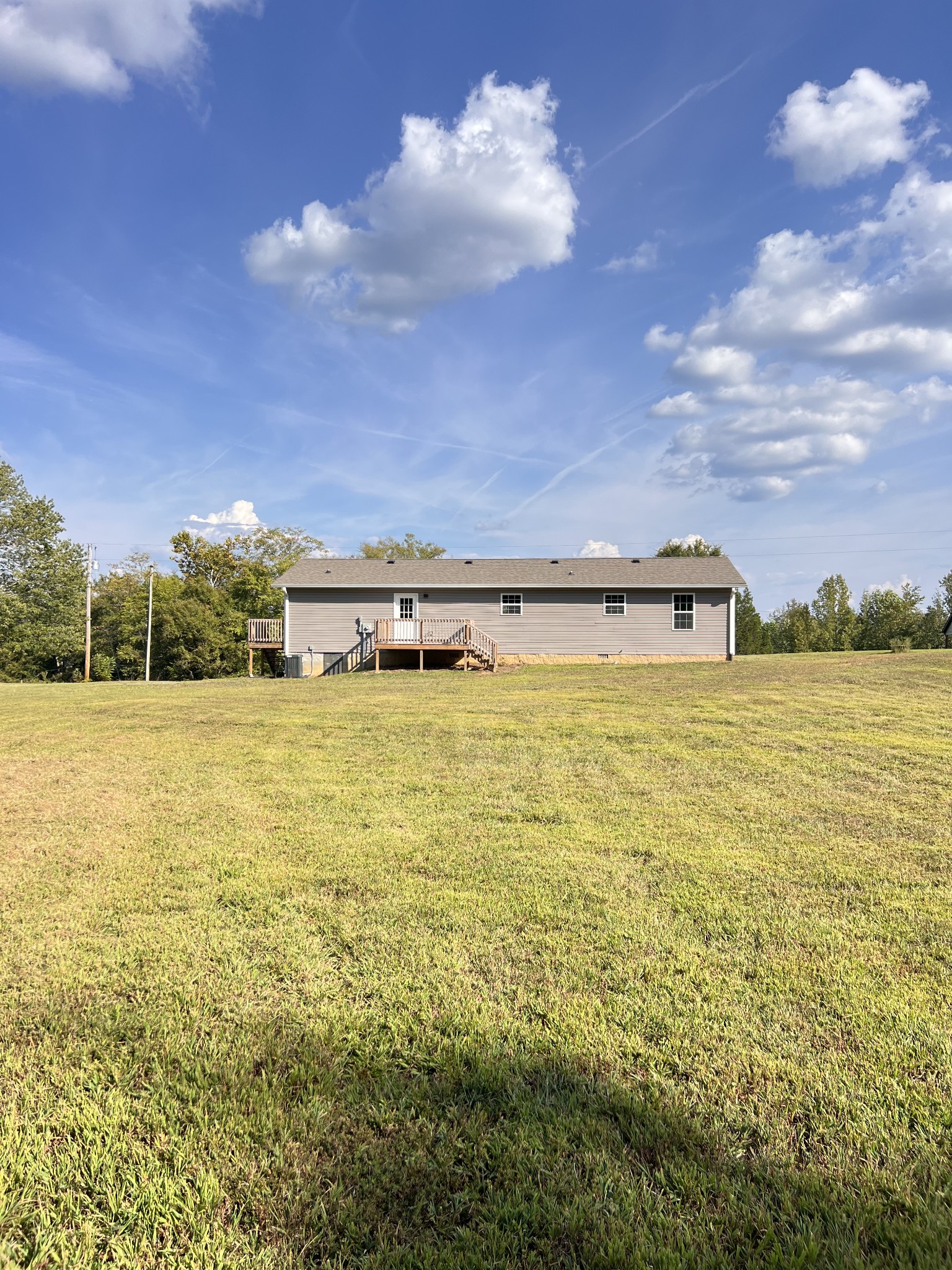 10309 Goff Ridge Road Baxter, TN 38544 - Photo 28 of 31 a view of an ocean and beach