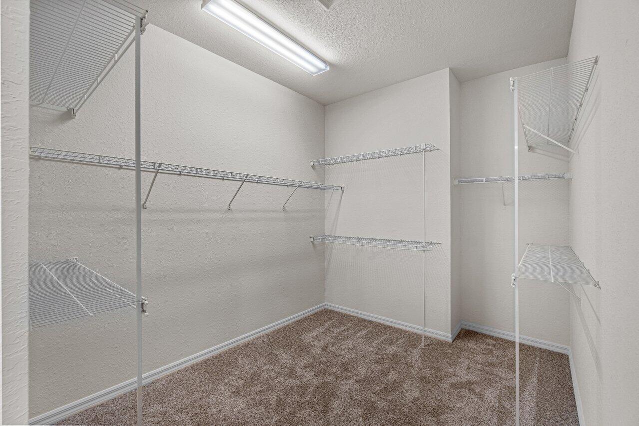 57 Lancaster Road Boynton Beach, FL 33426 - Photo 25 of 32 025-57LancasterRoad-BoyntonBeach-FL-3342