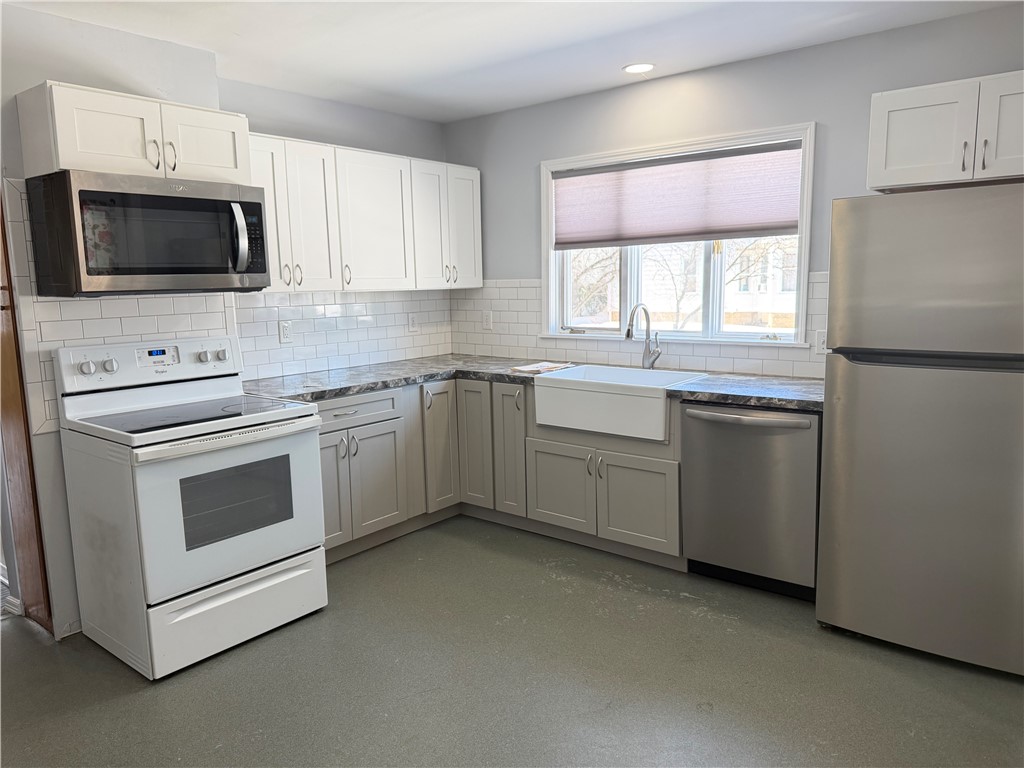 35 West Hazel Street Corning, NY 14830 - Photo 4 of 10