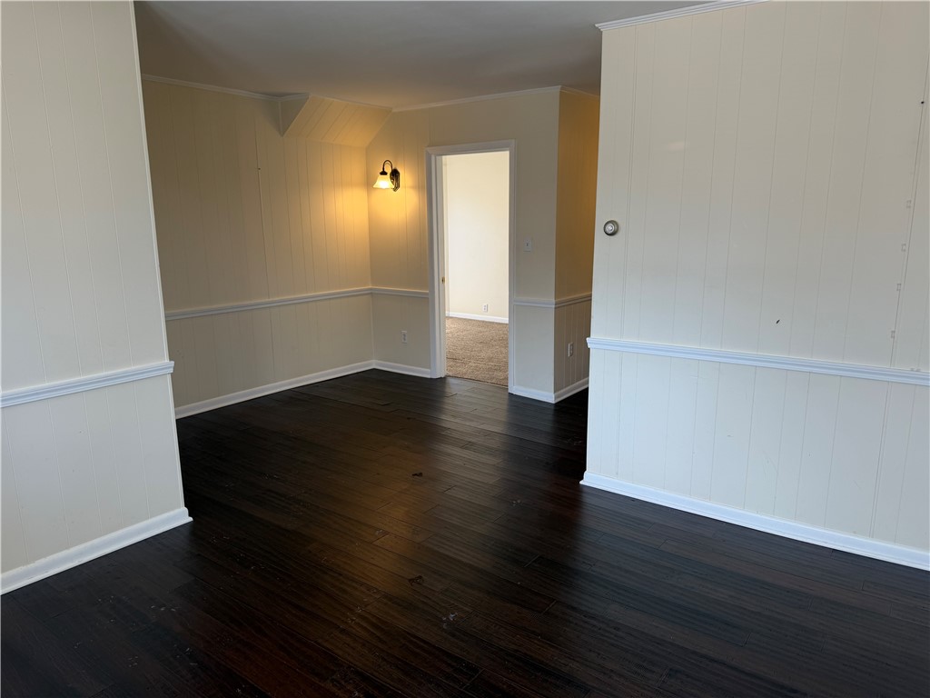 35 West Hazel Street Corning, NY 14830 - Photo 7 of 10