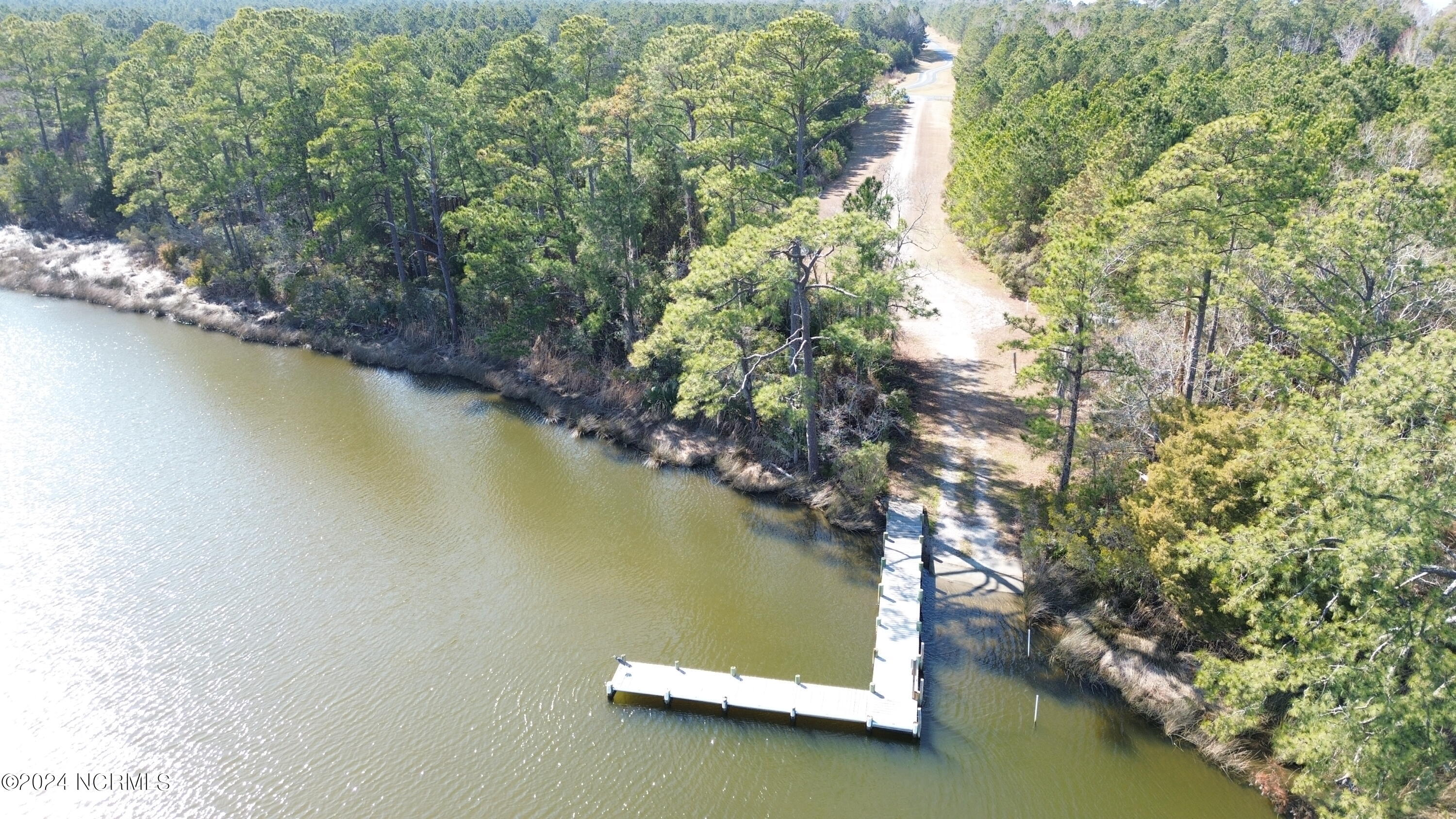 187 Garbacon Drive Beaufort, NC 28516 - Photo 17 of 28 Community ramp and boat dock