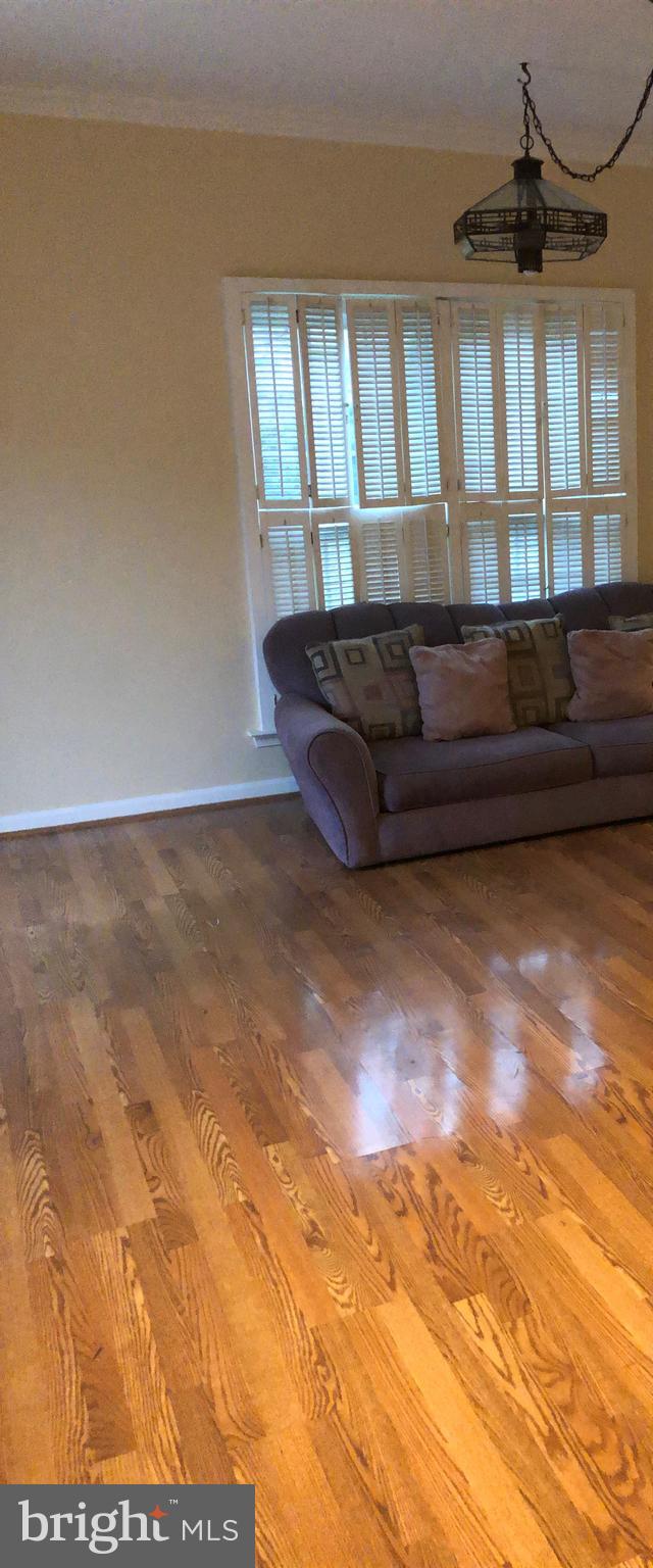2010 Travis Point Court Odenton, MD 21113 - Photo 9 of 40 Gallery Image 9