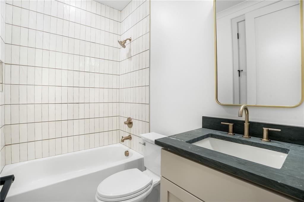 44 Hardeman Road Atlanta, GA 30342 - Photo 33 of 38