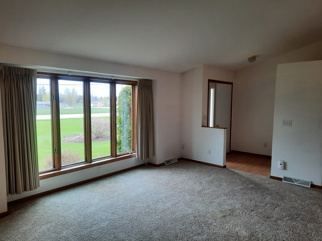 4482 Rock Ridge Road Sturgeon Bay, WI 54235 - Photo 10 of 40 Gallery Image 10