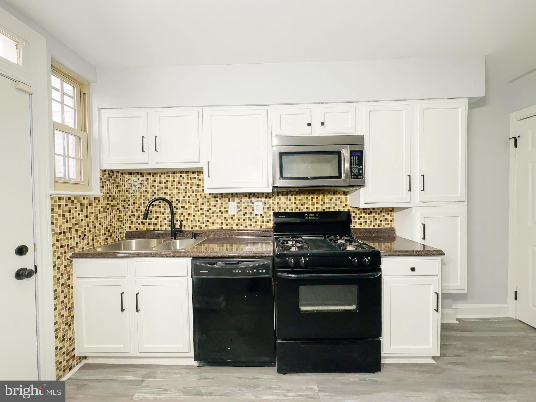 130 36th Street Northeast Washington, DC 20019 - Photo 9 of 29