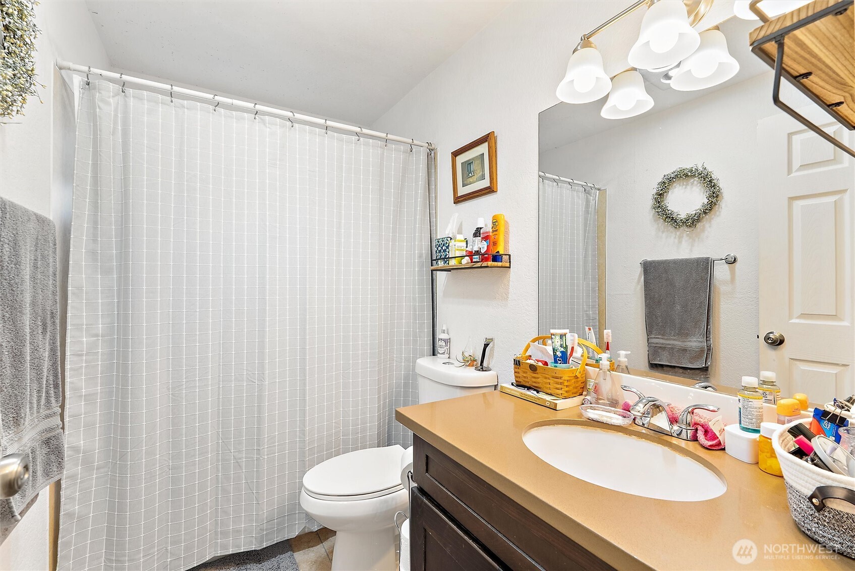 9010 236th Street Southwest Edmonds, WA 98026 - Photo 16 of 36