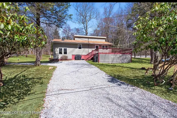 $279,900 | 41 Watauga Lane, Albrightsville, PA 18210