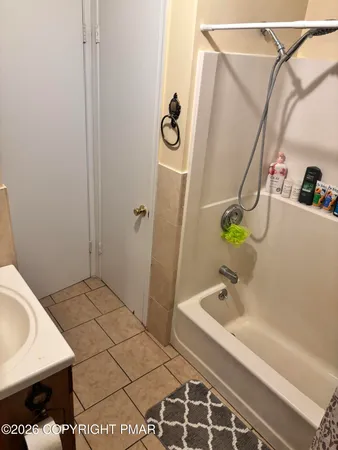 $279,900 | 41 Watauga Lane, Albrightsville, PA 18210