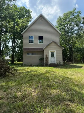 $21,000 | 2132 9th Street, Rock Island, IL 61201