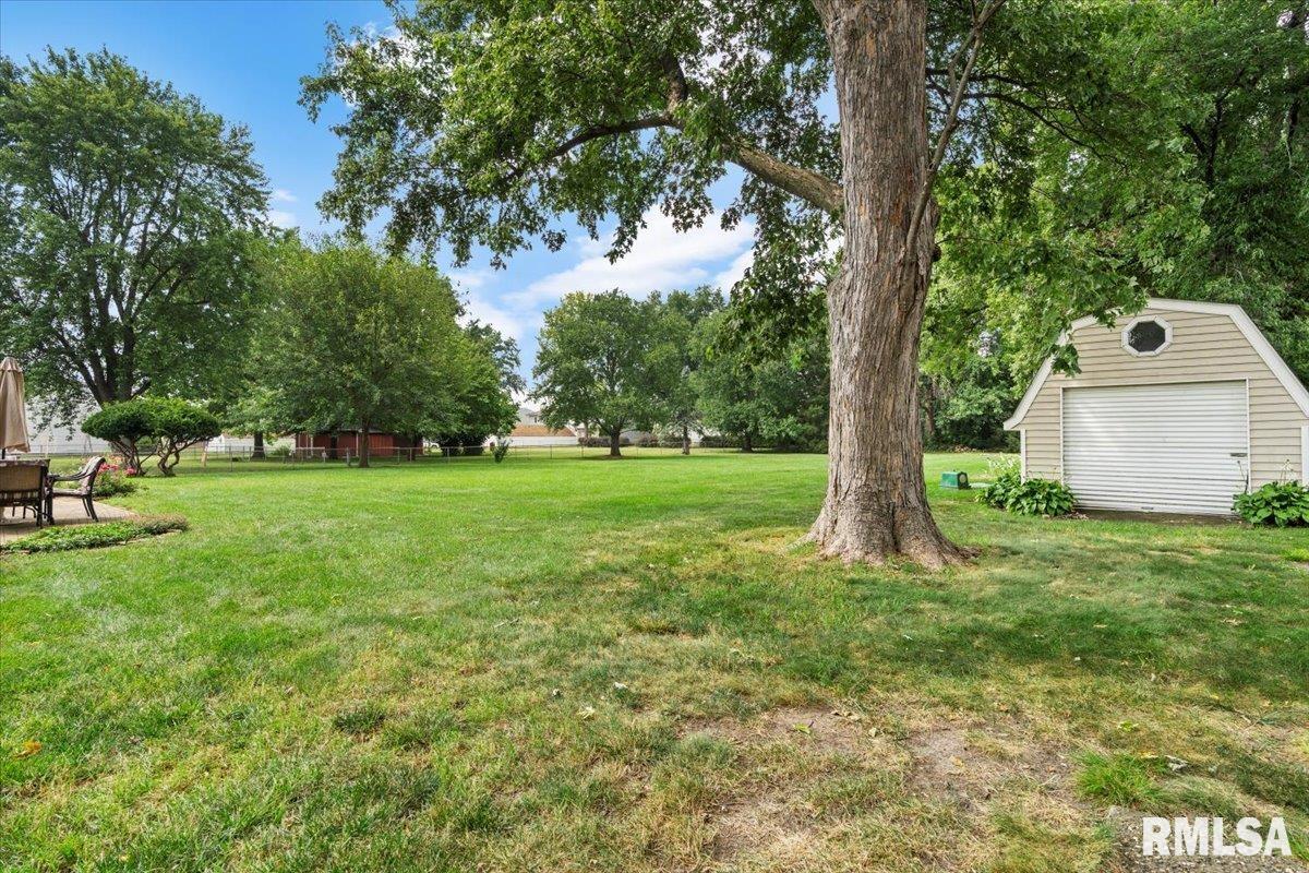 1027 Hoechester Road Springfield, IL 62712 - Photo 31 of 35