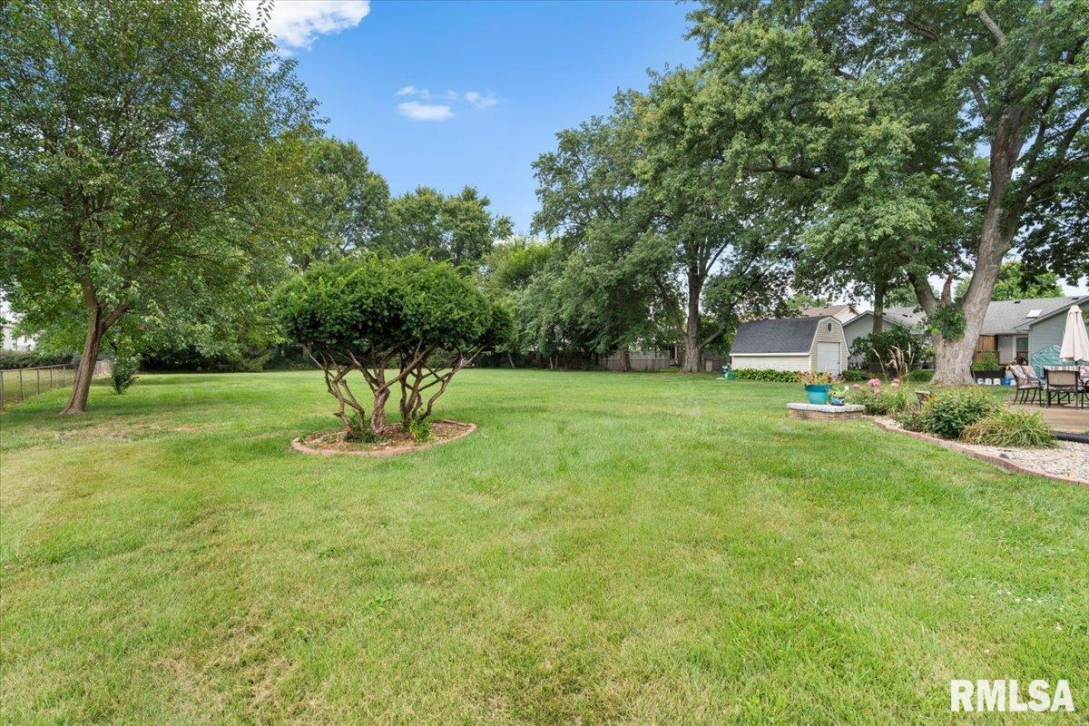 1027 Hoechester Road Springfield, IL 62712 - Photo 33 of 35