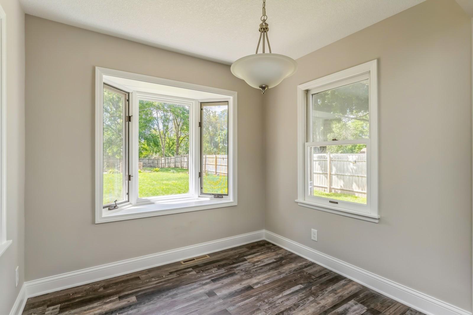1260 Ripley Avenue Maplewood, MN 55109 - Photo 8 of 15 Gallery Image 8