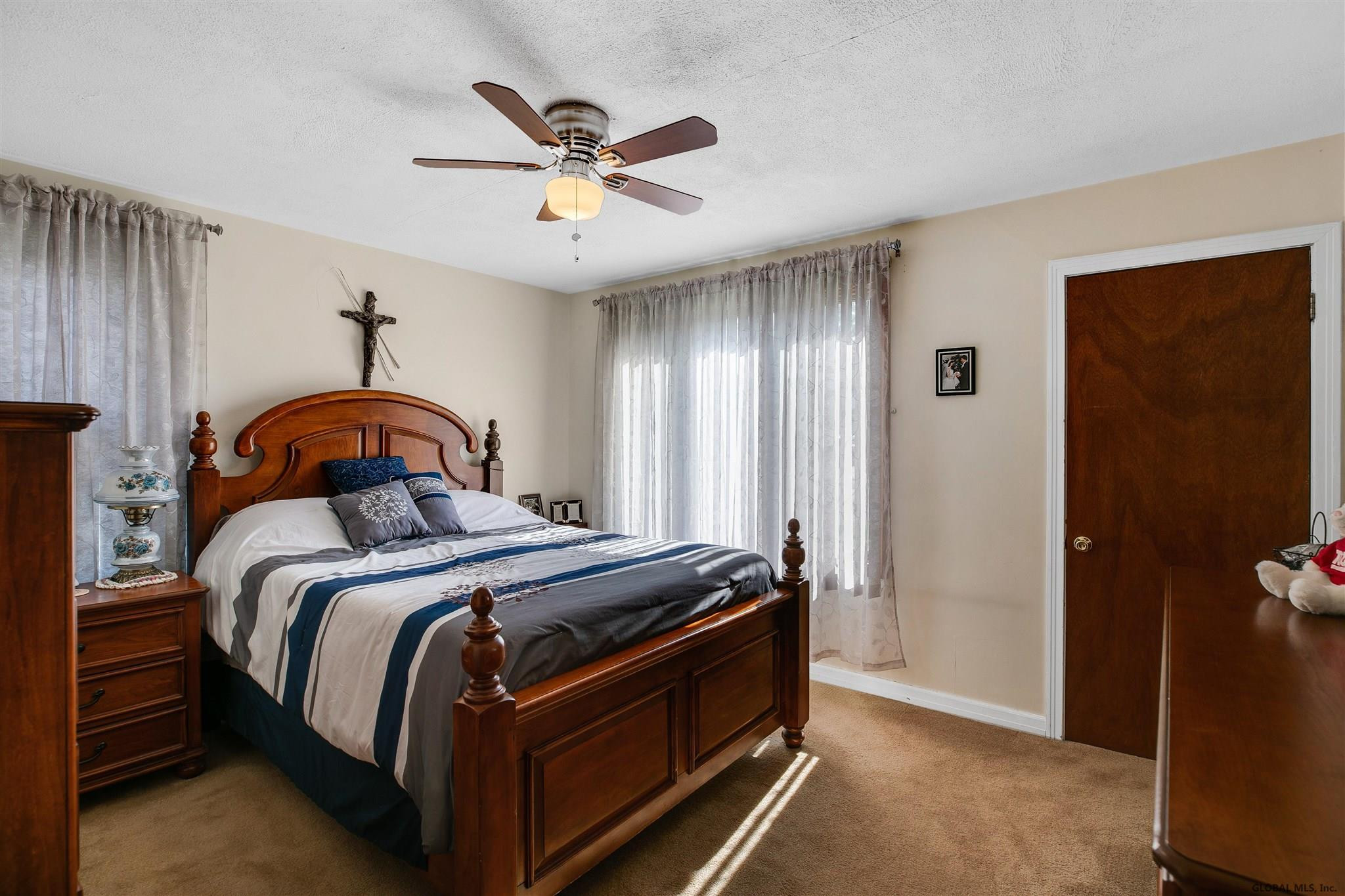 313 Nimitz Road Schenectady, NY 12304 - Photo 14 of 32 Photo 14