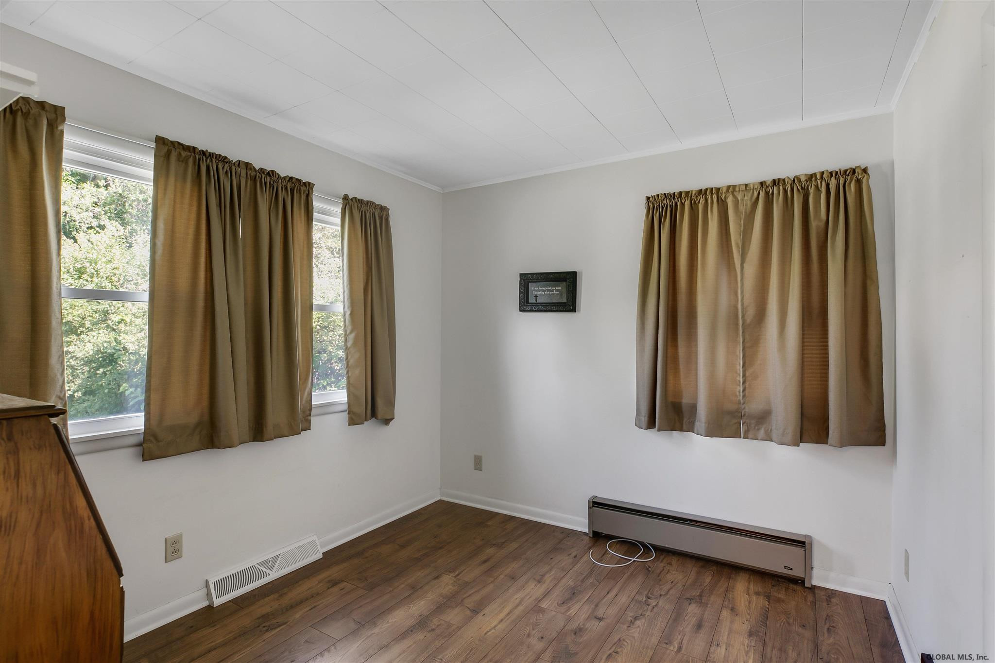 313 Nimitz Road Schenectady, NY 12304 - Photo 20 of 32 Photo 20