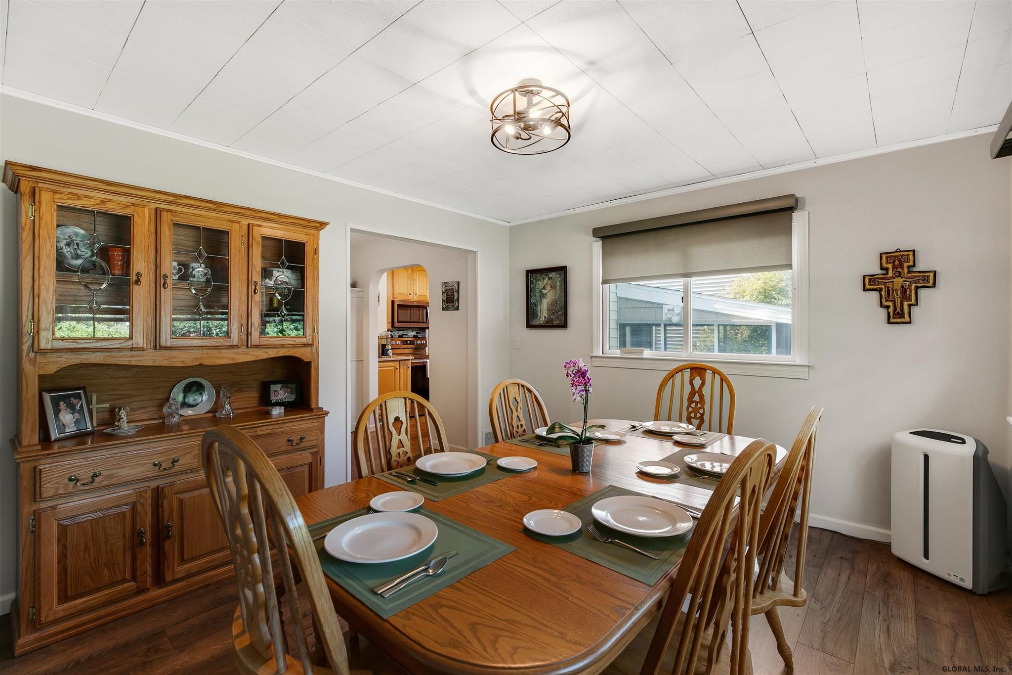 313 Nimitz Road Schenectady, NY 12304 - Photo 9 of 32 Photo 9