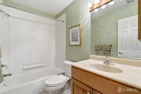 $450,000 | 363 Cotswold Place, Somerset, NJ 08873
