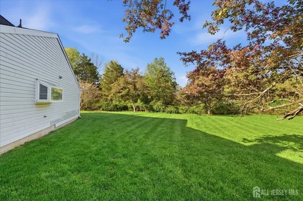 $450,000 | 363 Cotswold Place, Somerset, NJ 08873